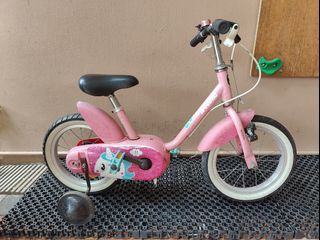 (Category: ) located in . Submitted by 5monkeys (Listing ID 1319183862, Image 1). Description: .