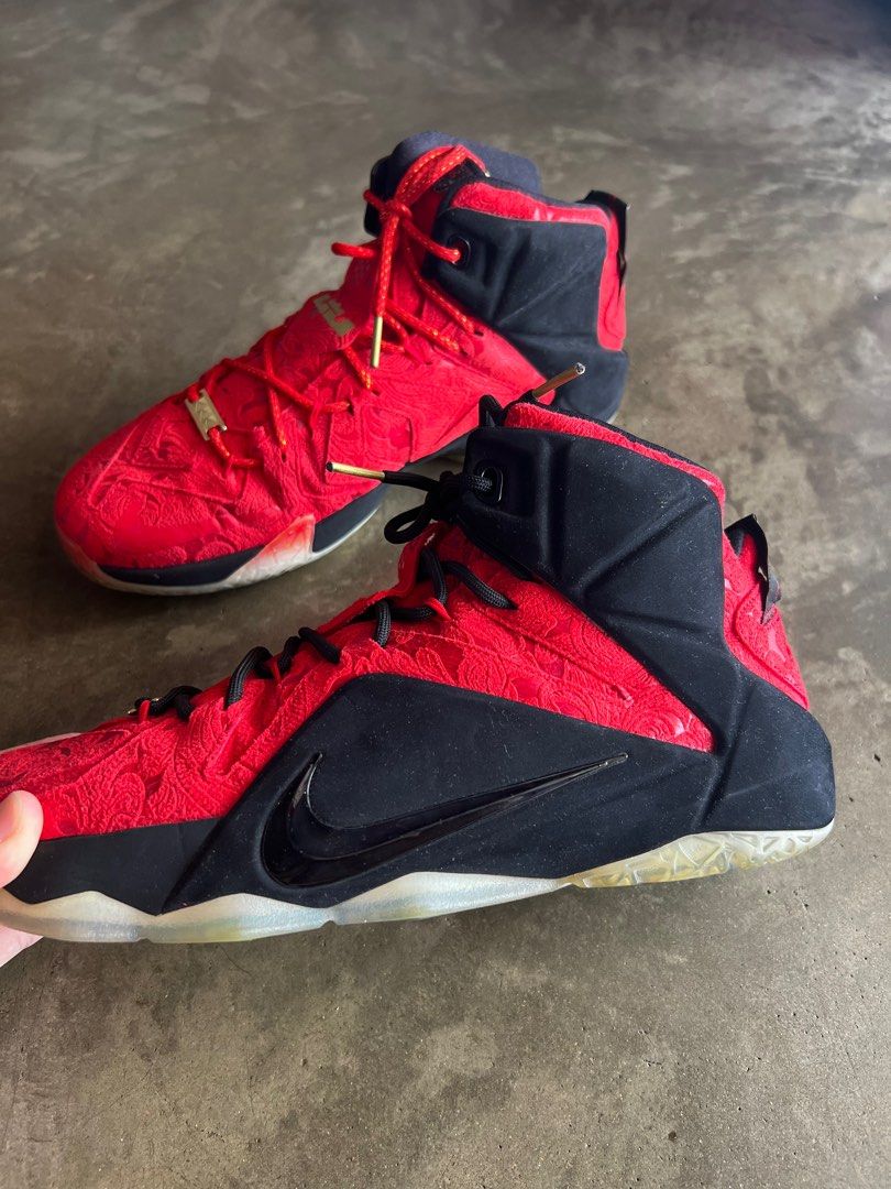 Lebron 12 EXT King Cloak