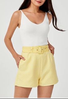 (Category: ) located in . Submitted by cc_wardrobe (Listing ID 1319226203, Image 1). Description: .