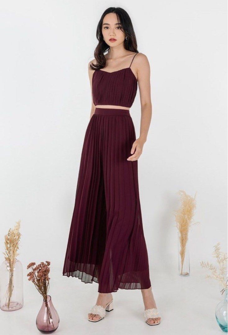 Maroon flowy pants deals