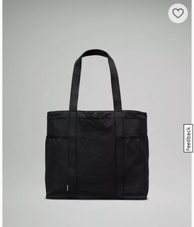 (Category: ) located in . Submitted by onestore.sg (Listing ID 1319304605, Image 1). Description: .