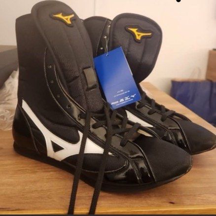 Mizuno Boxing Shoes Black Sports Equipment Other Sports Equipment and Supplies on Carousell