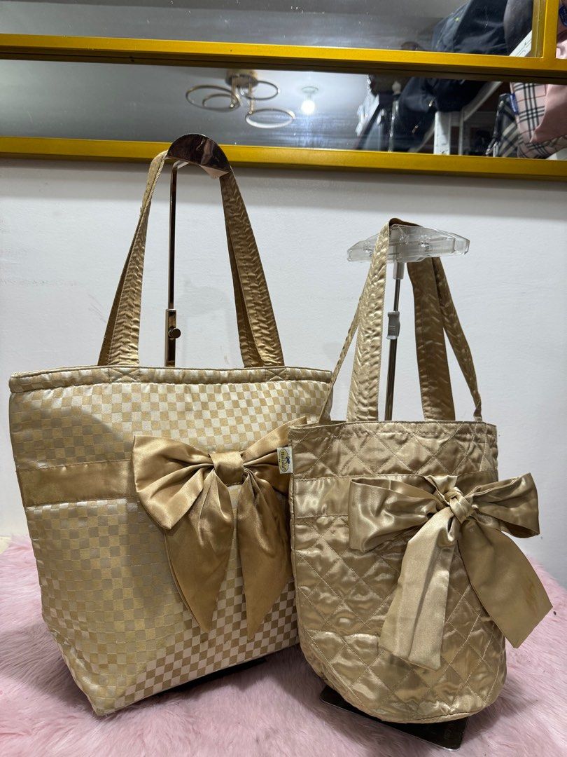 Naraya bundle tote bag (Category: Tote Bags) located in Rizal. Submitted by houseofbell (Listing ID 1319279542, Image 2). Description: .