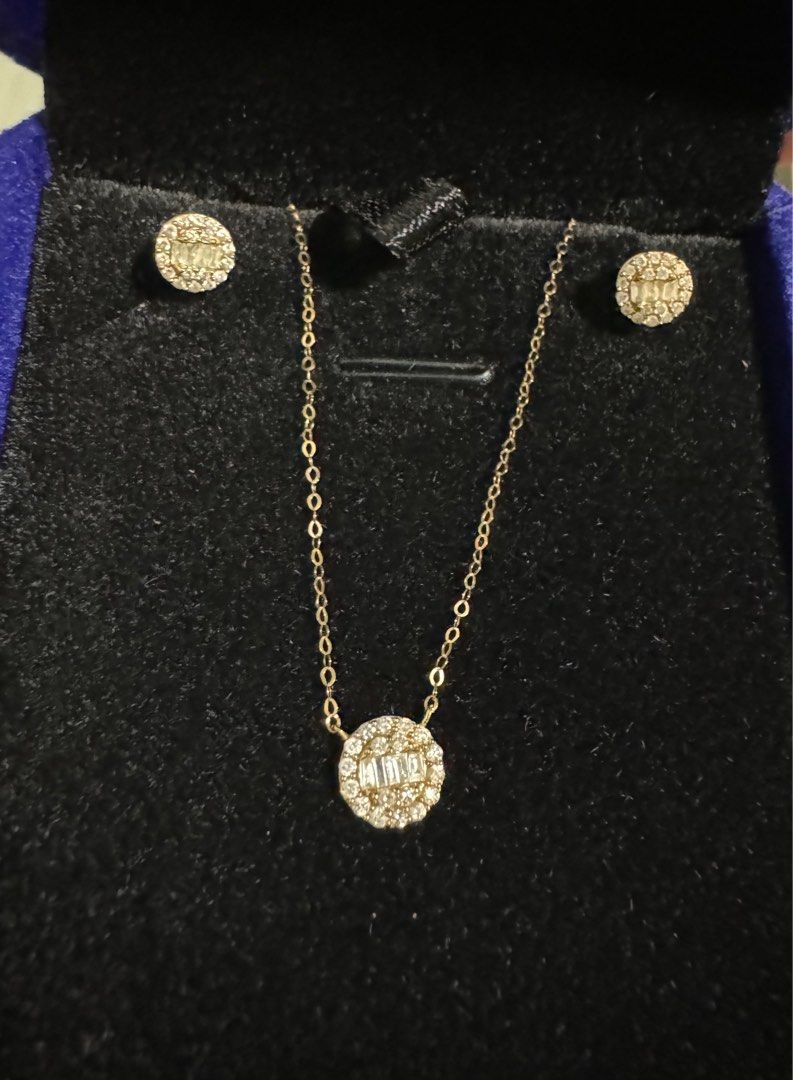 Natural Diamond Stud earrings and necklace (Category: Earrings) located in Bulacan. Submitted by mal29 (Listing ID 1319202790, Image 3). Description: Set natural Diamond earrings and necklace Earrings HK Setting Round Chips Diamond Stud earrings .20cts Total natural diamond .50 grams 18k YG Necklace HK Setting Round Diamond 45cm adjustable .20 cts Total natural diamond .61 grams 18k YG .