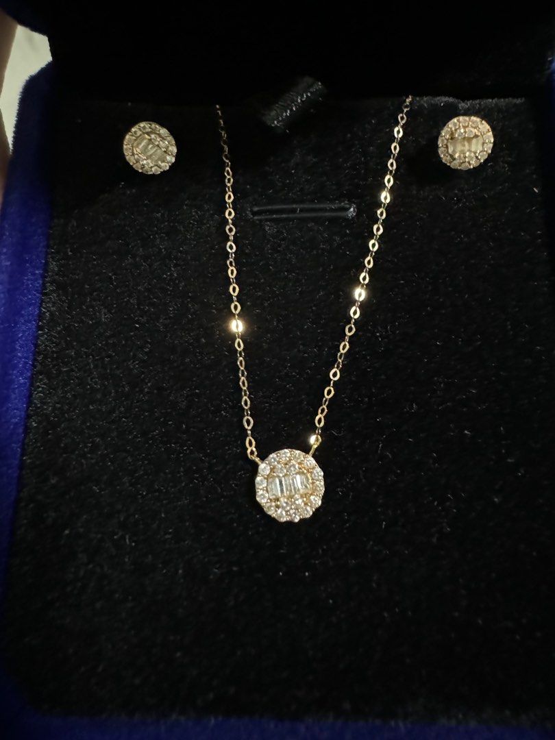 Natural Diamond Stud earrings and necklace (Category: Earrings) located in Bulacan. Submitted by mal29 (Listing ID 1319202790, Image 2). Description: Set natural Diamond earrings and necklace Earrings HK Setting Round Chips Diamond Stud earrings .20cts Total natural diamond .50 grams 18k YG Necklace HK Setting Round Diamond 45cm adjustable .20 cts Total natural diamond .61 grams 18k YG .