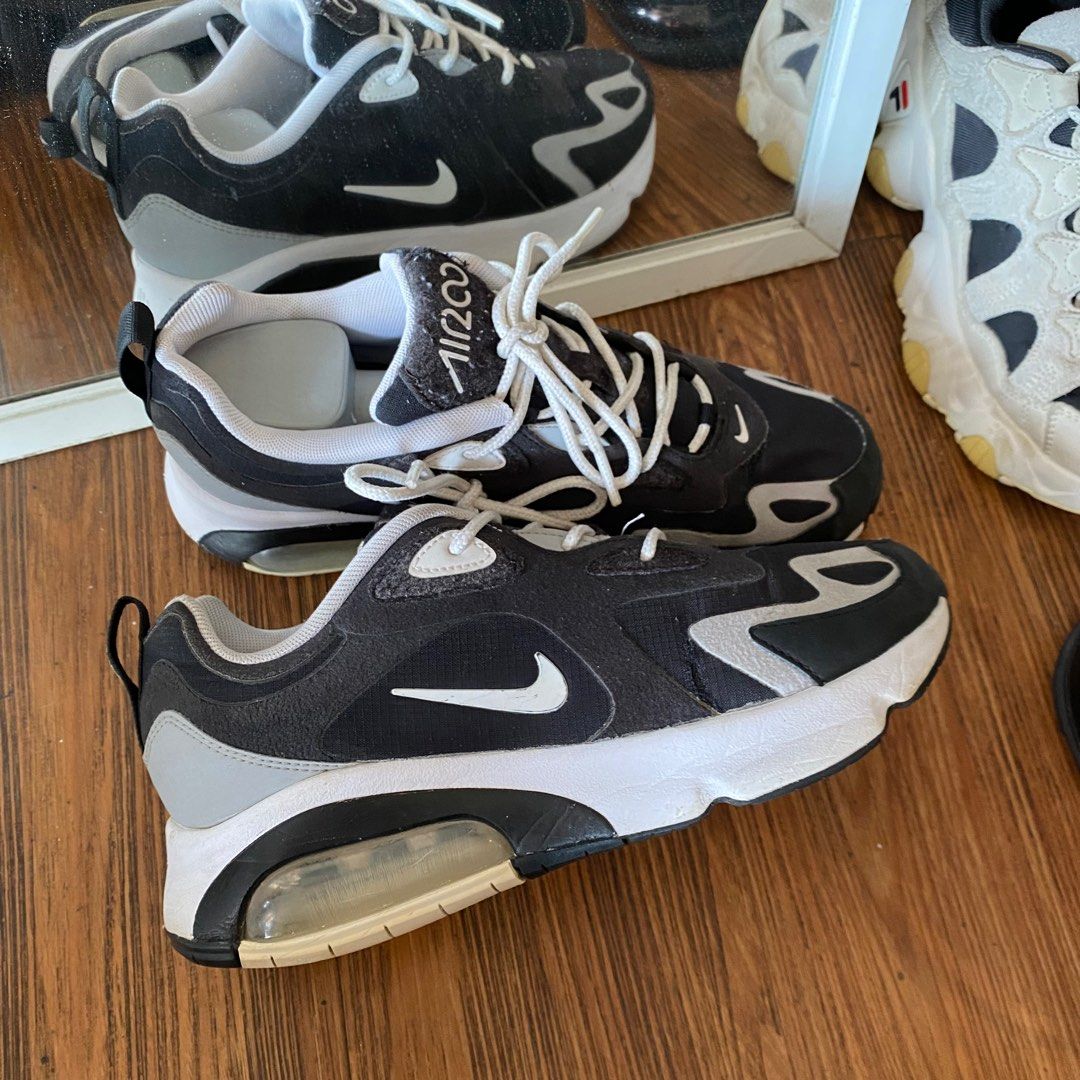 Sepatu Nike Jordan Air Max 200 Strap Nike Air Max 200 Black White