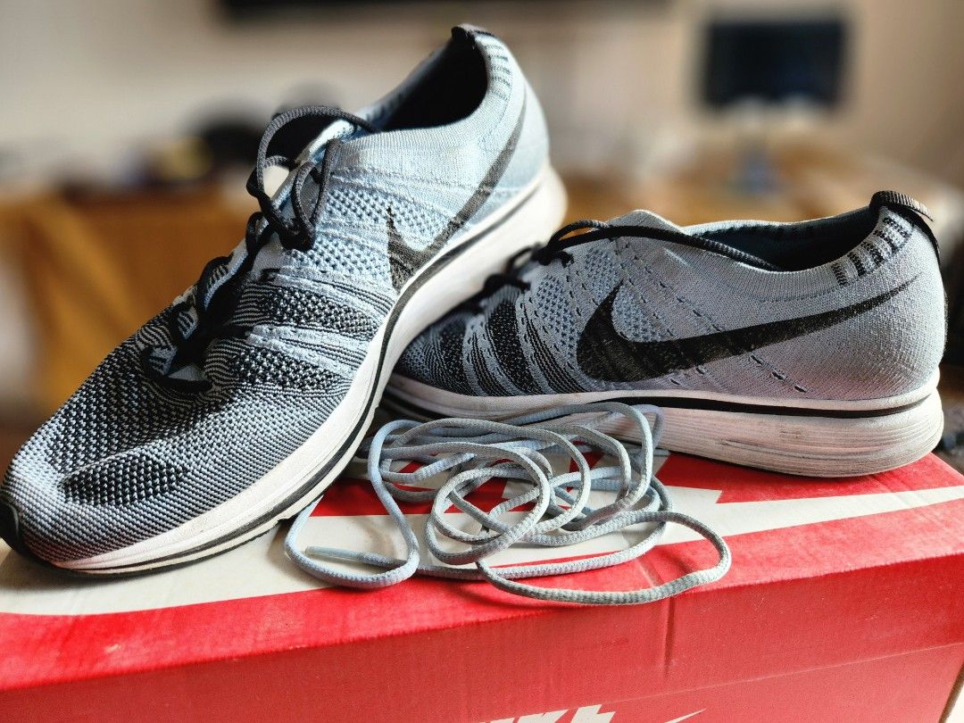 Nike flyknit cirrus blue top