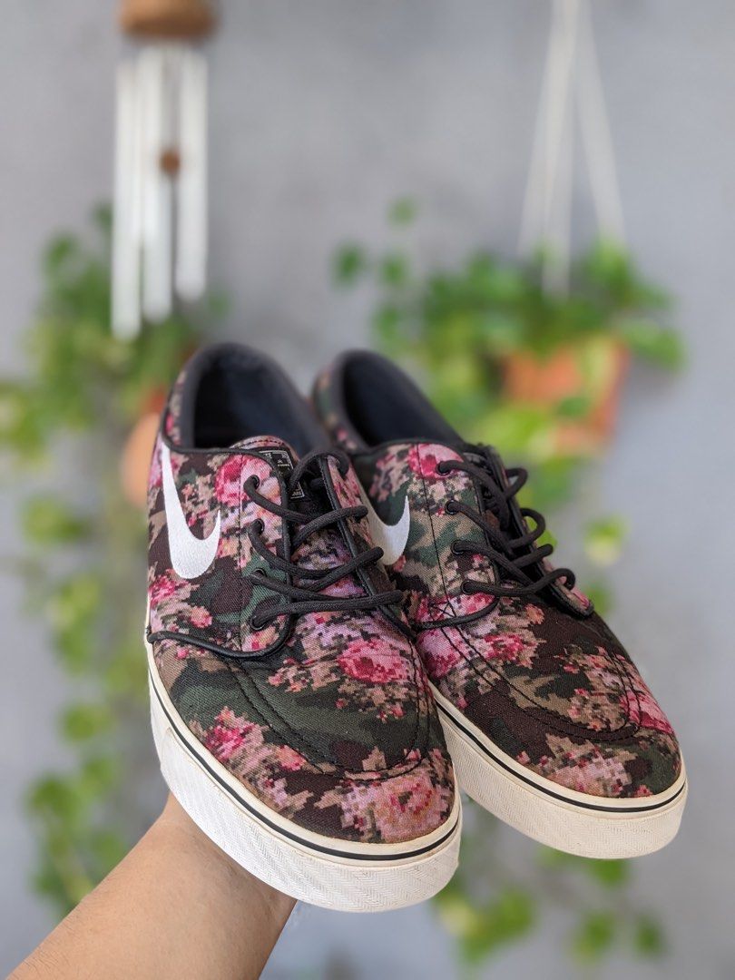 Nike Stefan Janoski Digital Floral 2013 Men s Fashion Footwear Sneakers on Carousell