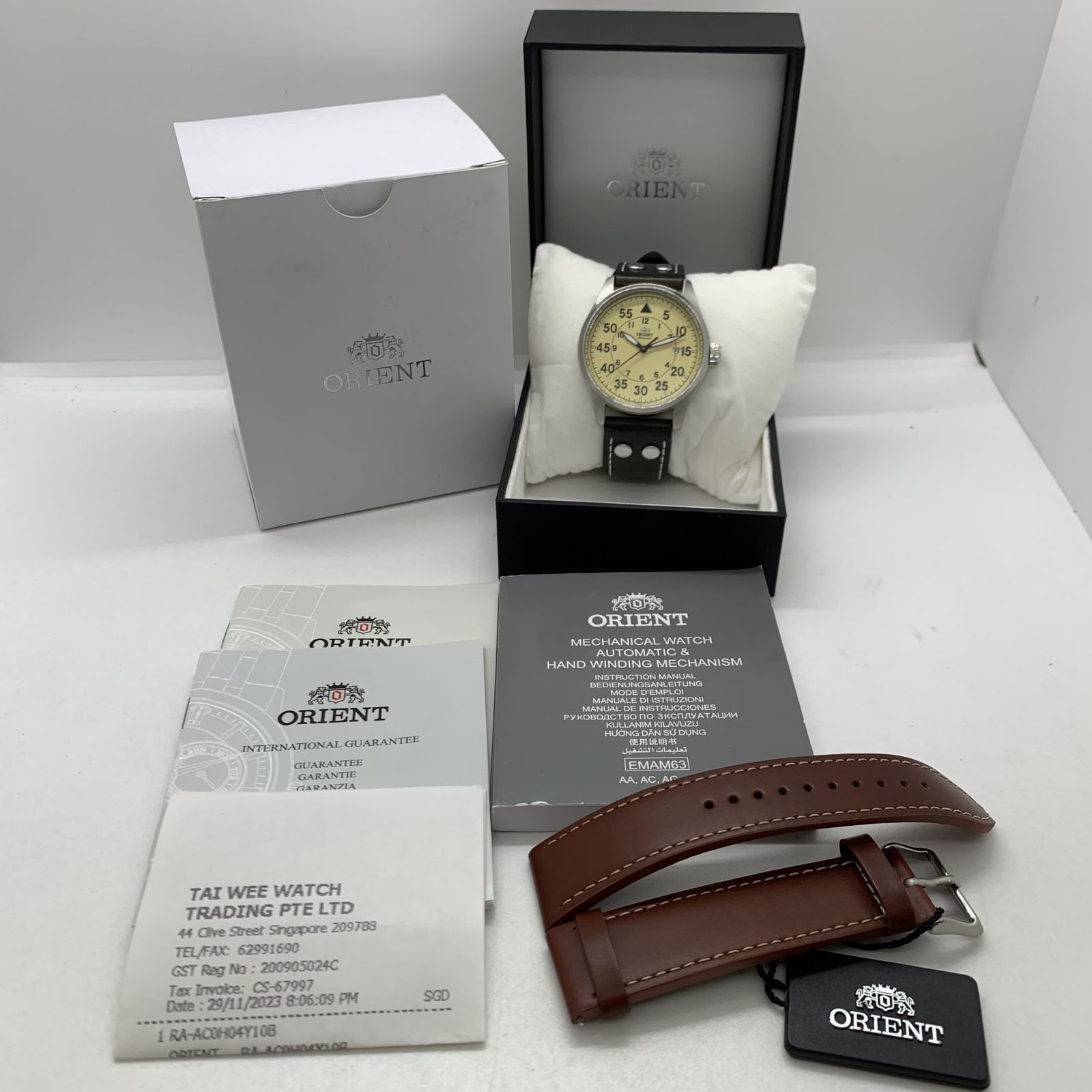 ORIENT F672-UAF0 (RA-AC0H04Y) W/CERT AUTOMATIC WATCH 247036316 GI