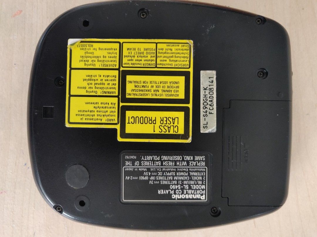 Panasonic SL-S490 原裝日本製造、正常可以用CD Player。有夜光、也