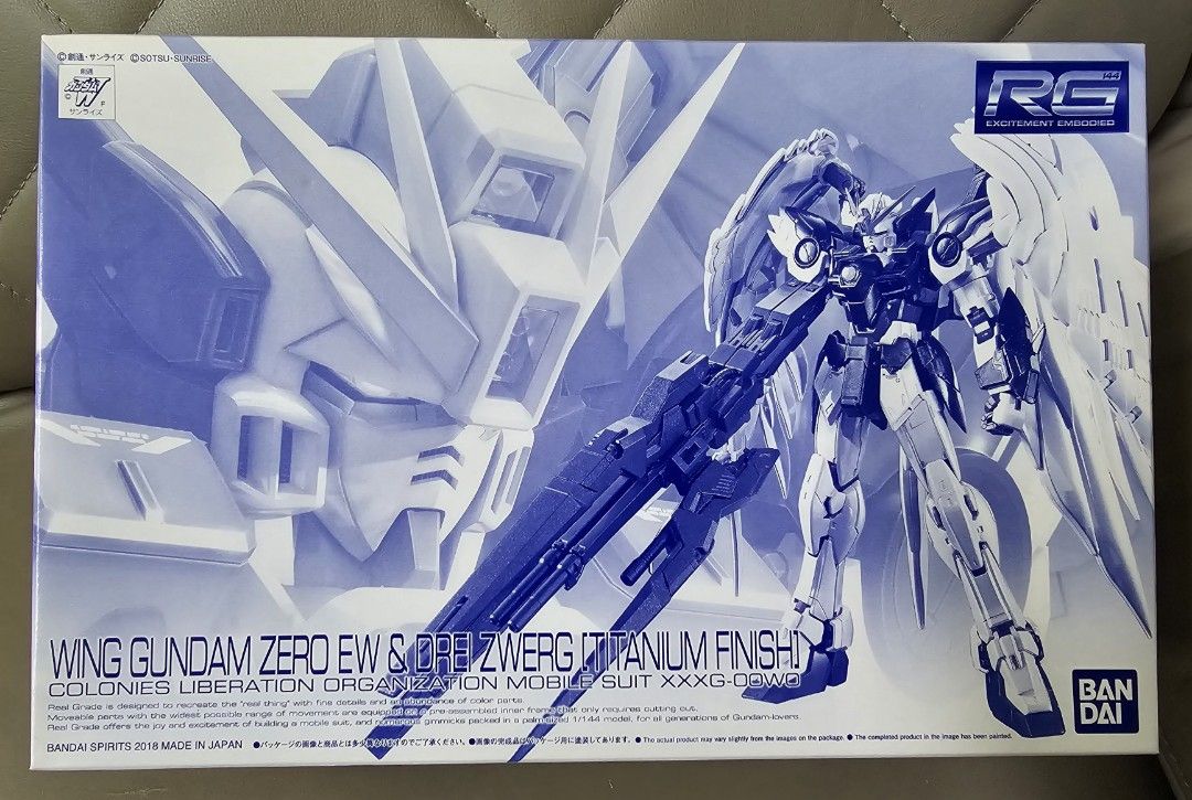 全新RG 1/144 WING GUNDAM ZERO EW & DREI ZWERG [TITANIUM