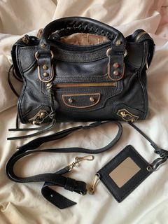 (Category: ) located in . Submitted by edscollection (Listing ID 1319213667, Image 1). Description: .