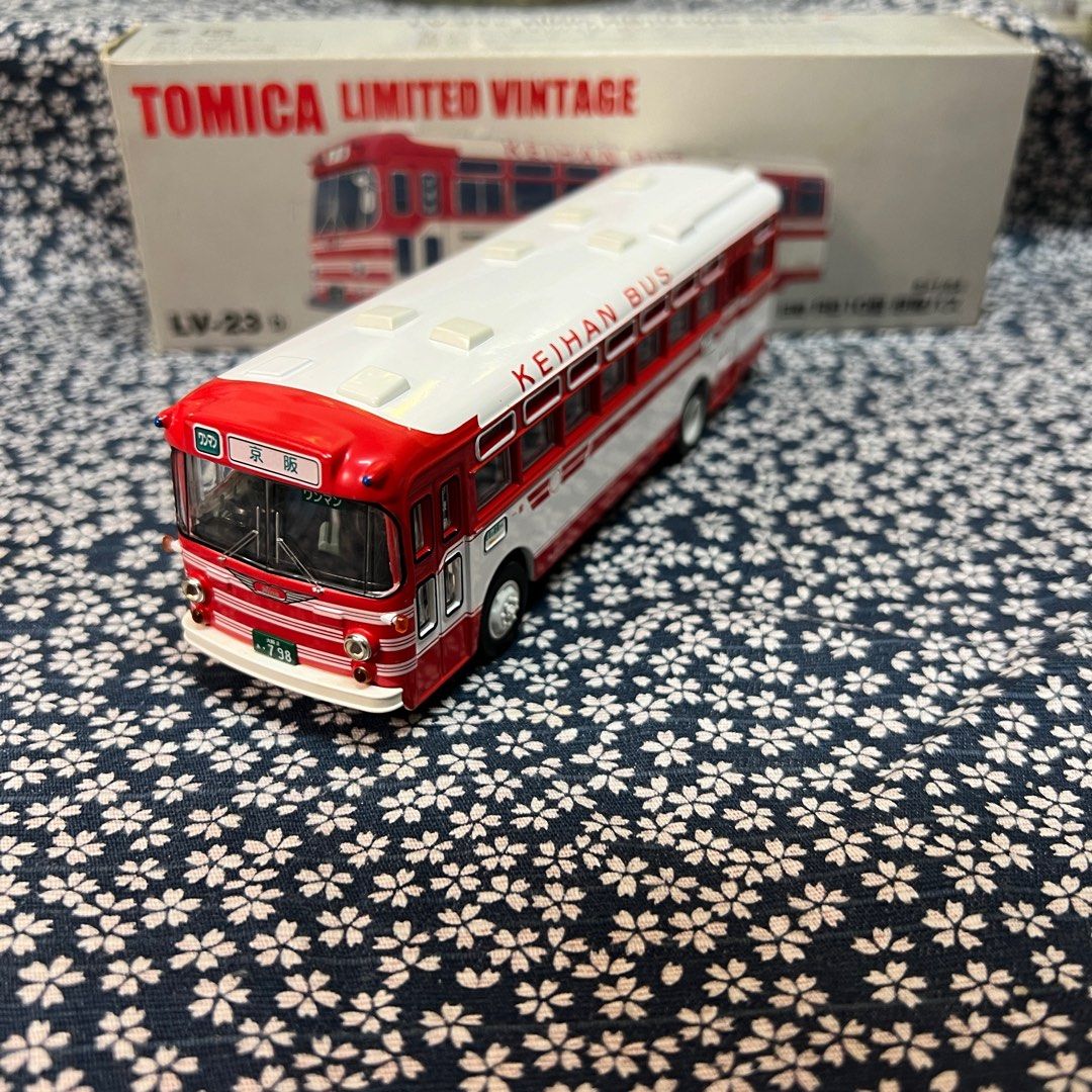 絕版]Tomica Limited Vintage LV-23b 1:64 HINO RB10型京阪巴士