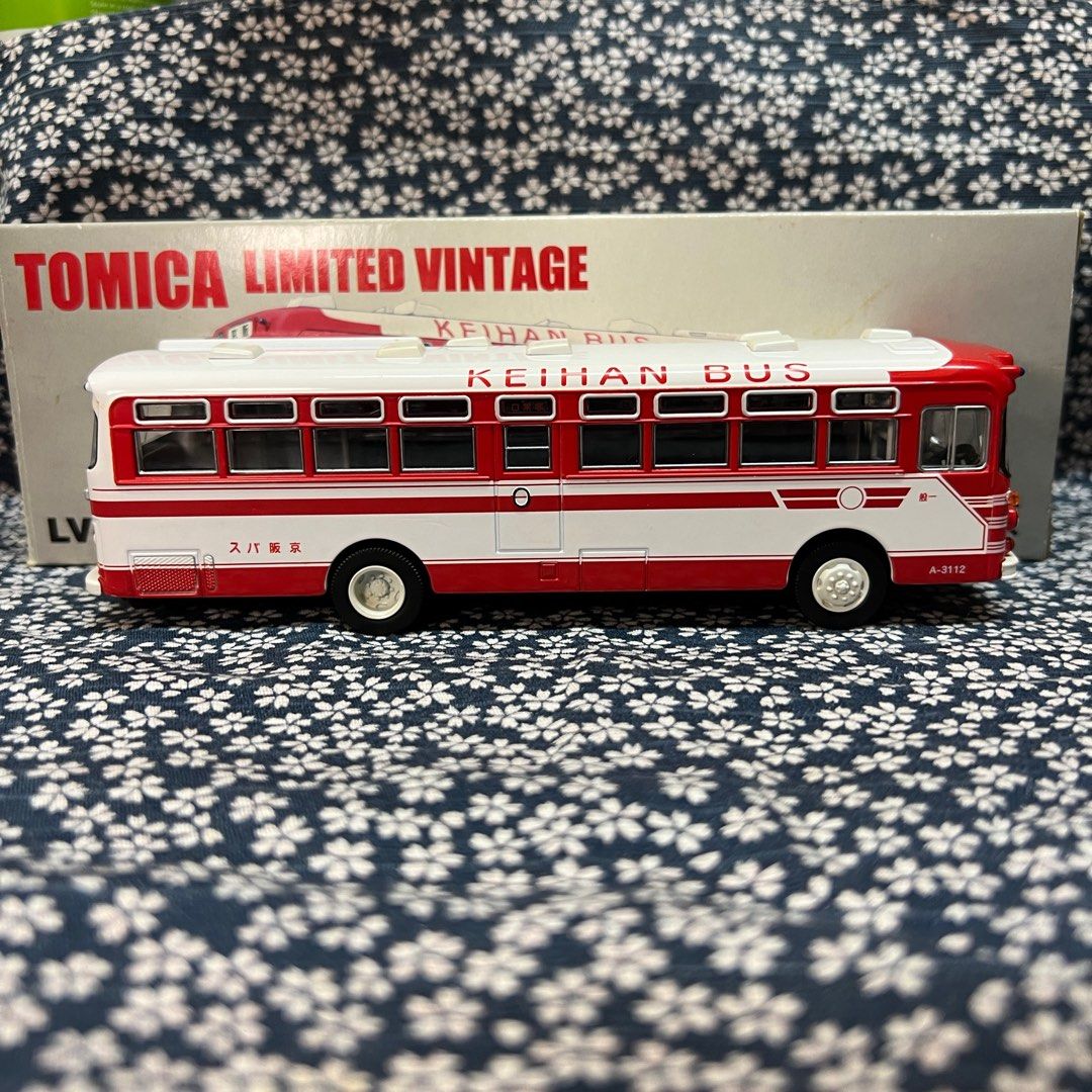 絕版]Tomica Limited Vintage LV-23b 1:64 HINO RB10型京阪巴士
