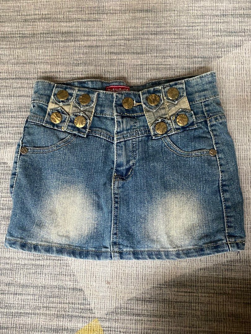 Levis 701 skirt top