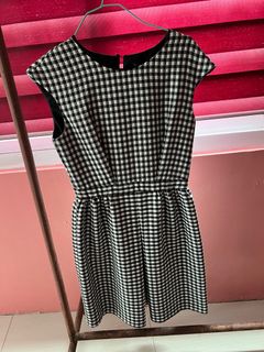 (Category: ) located in . Submitted by abbaepreloved (Listing ID 1319183017, Image 1). Description: .