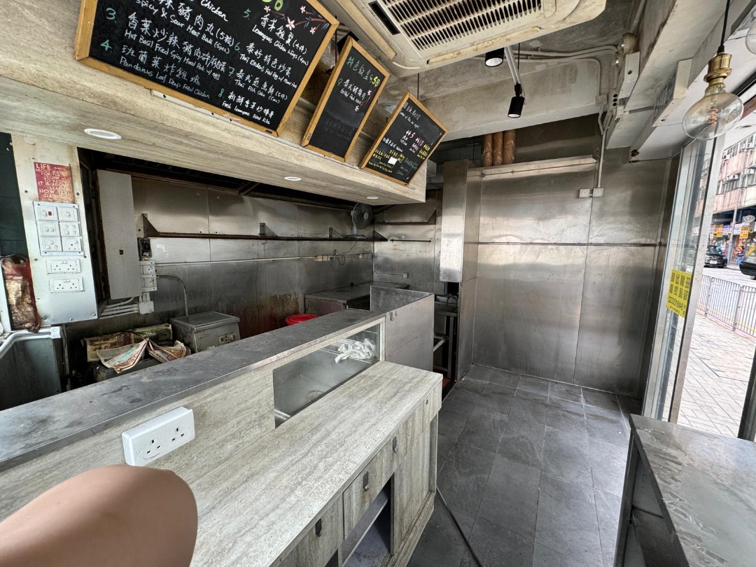 [Landlord exempt from commission] Quarry Bay double shop for rent62863163703937112
