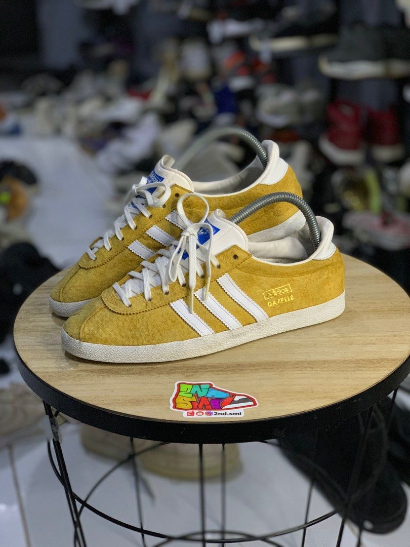 Adidas gazelle og yellow deals
