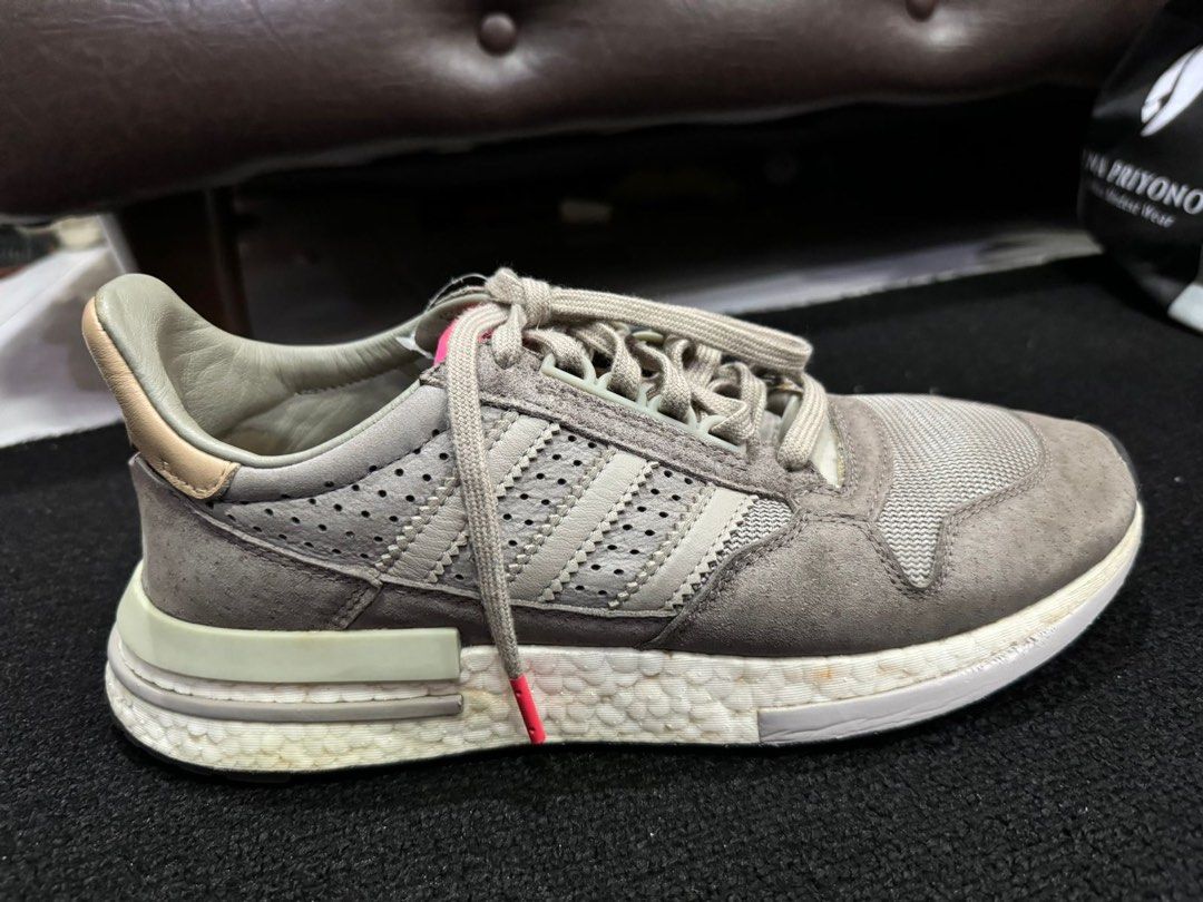 ADIDAS Originals Kelvin Warmes Weiss 2700K 3000K Fesyen Pria Sepatu Sneakers di Carousell