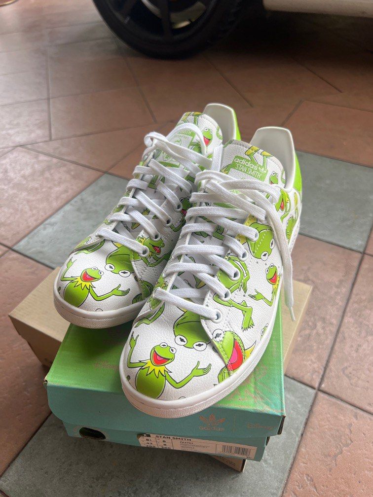 Adidas Stan Smith - Kermit the Frog, Men's Fashion, Footwear, Sneakers on  Carousell