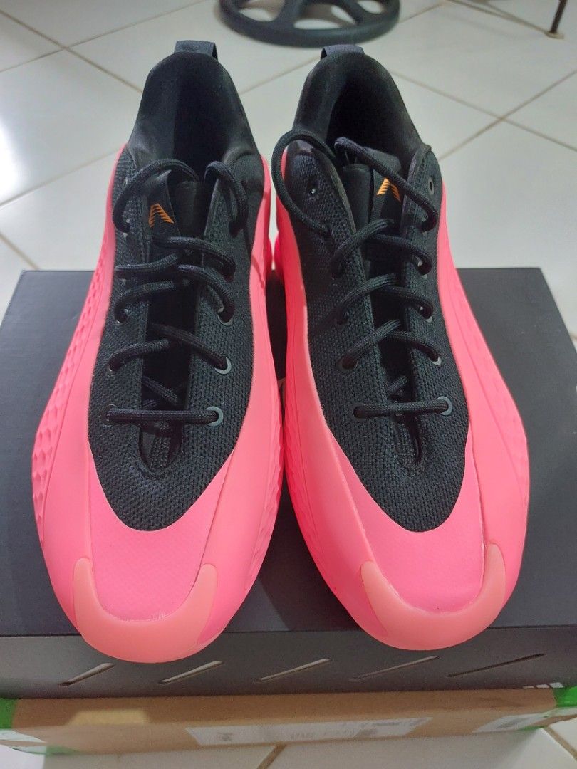 AE 1 Low (Category: Sneakers) located in Mariveles. Submitted by mcvon (Listing ID 1319463352, Image 1). Description: For Sale!!! AE 1 Low "Mural" Sz.9US fits on Sz.9.5.