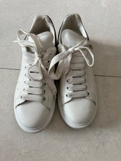 （分類：）位於 。 由 athinacc 提交（商品編號 1319379882，圖片 1）。簡介： 。