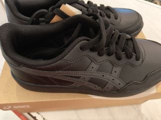 (Category: ) located in . Submitted by pys_shoes (Listing ID 1319412950, Image 1). Description: .