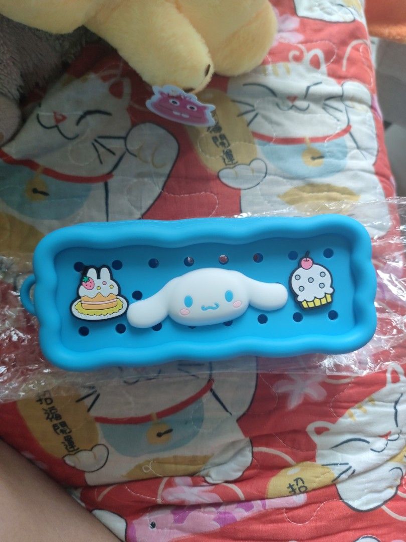 Brand new instock Cinnamoroll sanrio pencil case pouch jibbitz