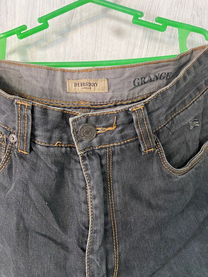Burberry swaine jeans store