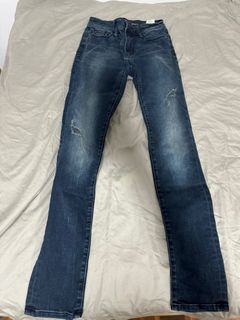 (Category: ) located in . Submitted by tangyyy (Listing ID 1319446362, Image 1). Description: .