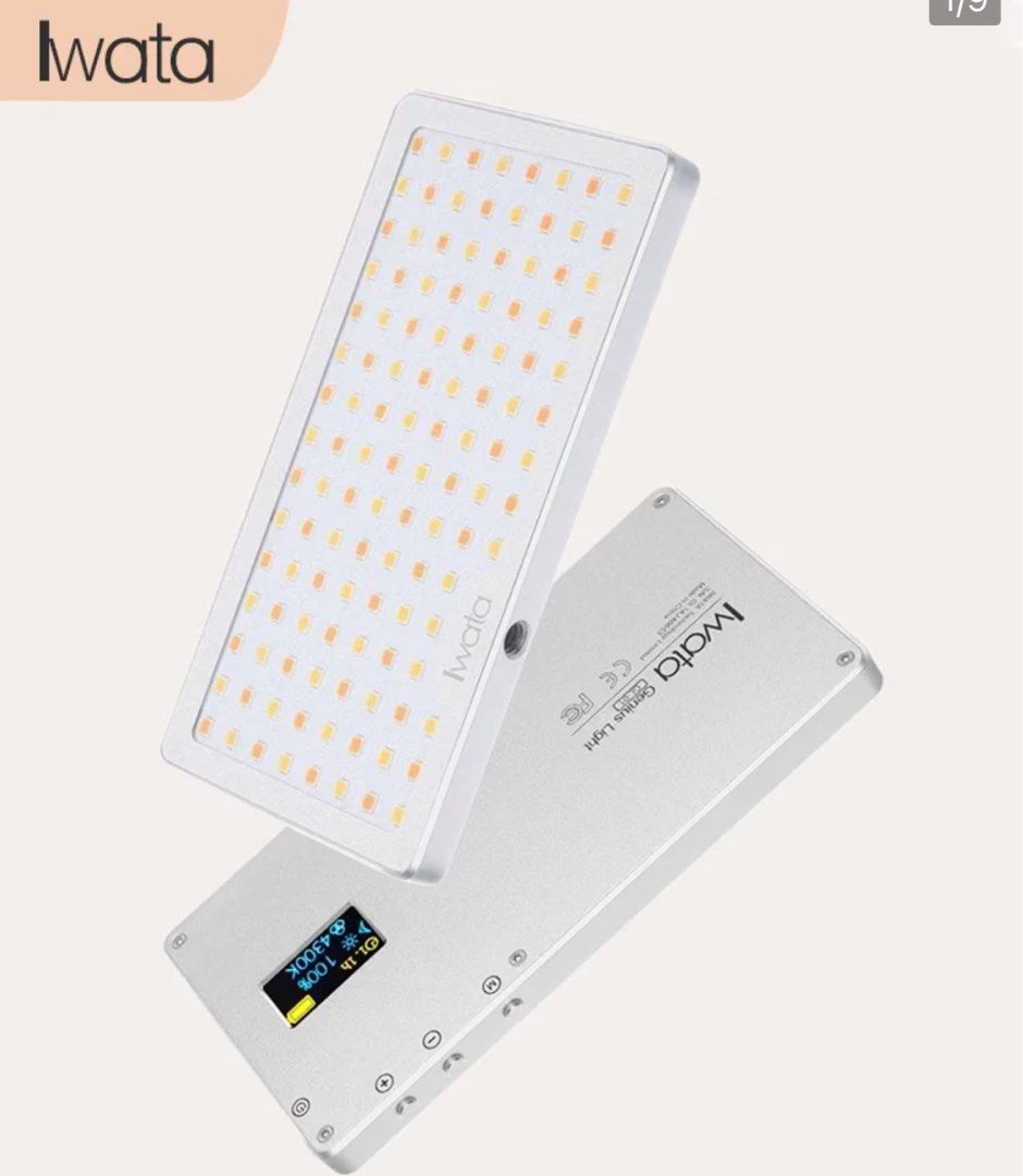 Camera Lighting (Category: Flashes) located in Singapore. Submitted by kirito_moon (Listing ID 1319403828, Image 3). Description: .