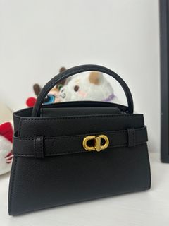 （分類：）位於 。 由 anyeechan 提交（商品編號 1319474599，圖片 1）。簡介： 。