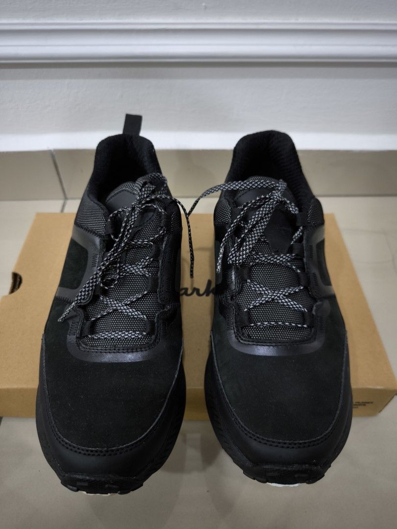 Clarks shoes for men uk size 7 Men s Fashion Footwear Casual shoes on Carousell