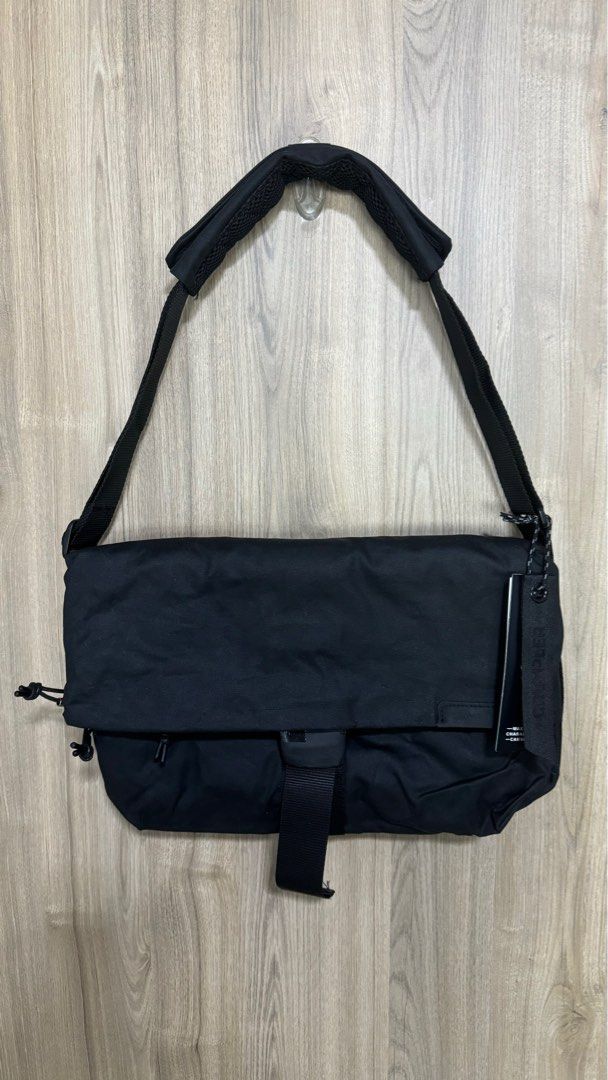 Crumpler the chronicler sales