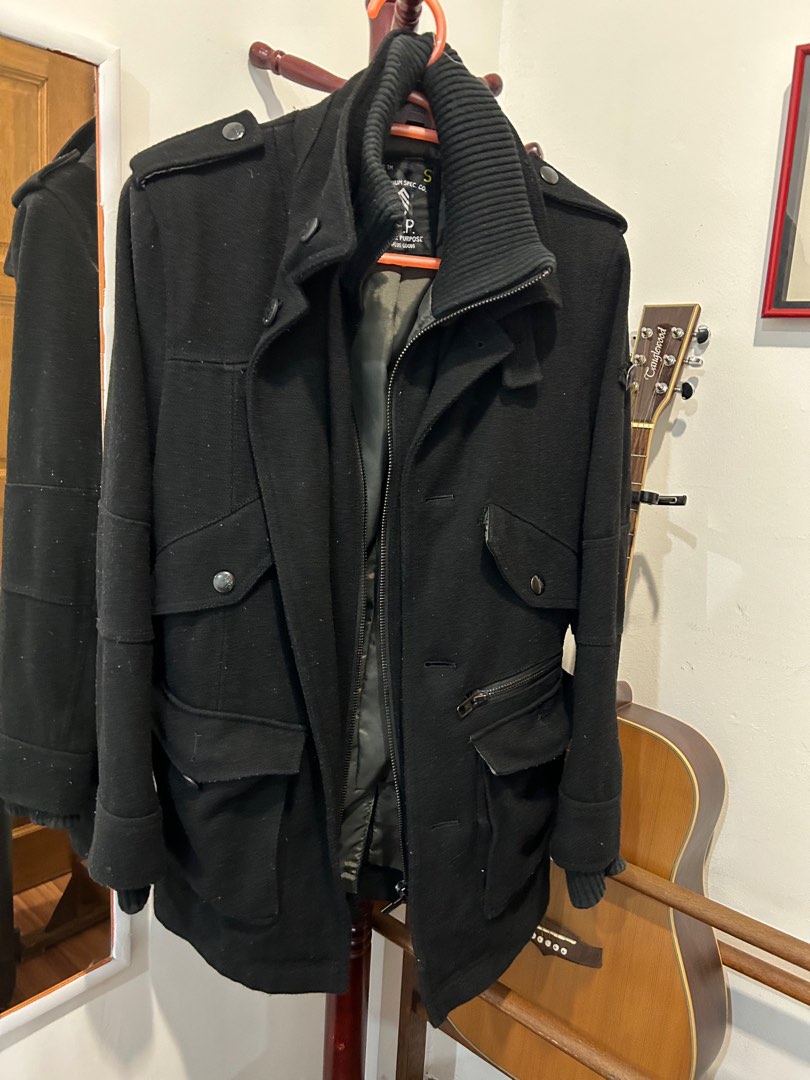 Debenhams UK Good Quality Black Men s Coat Men s Fashion Coats Jackets and Outerwear on Carousell