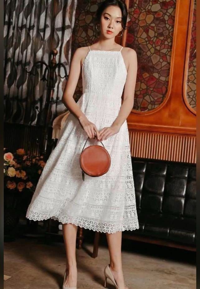 Fashmob White Lace Dress, Women's Fashion, Dresses & Sets, Dresses on  Carousell