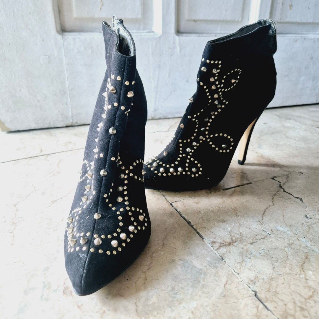 Forever 21 studded boots deals
