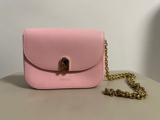 （分類：）位於 。 由 gniwaak 提交（商品編號 1319499007，圖片 1）。簡介： 。