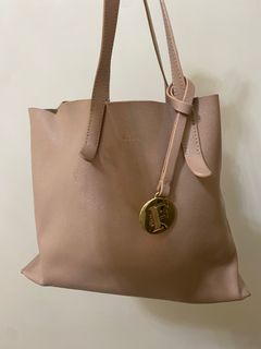 （分類：）位於 。 由 pmui79615 提交（商品編號 1316811539，圖片 1）。簡介： 。