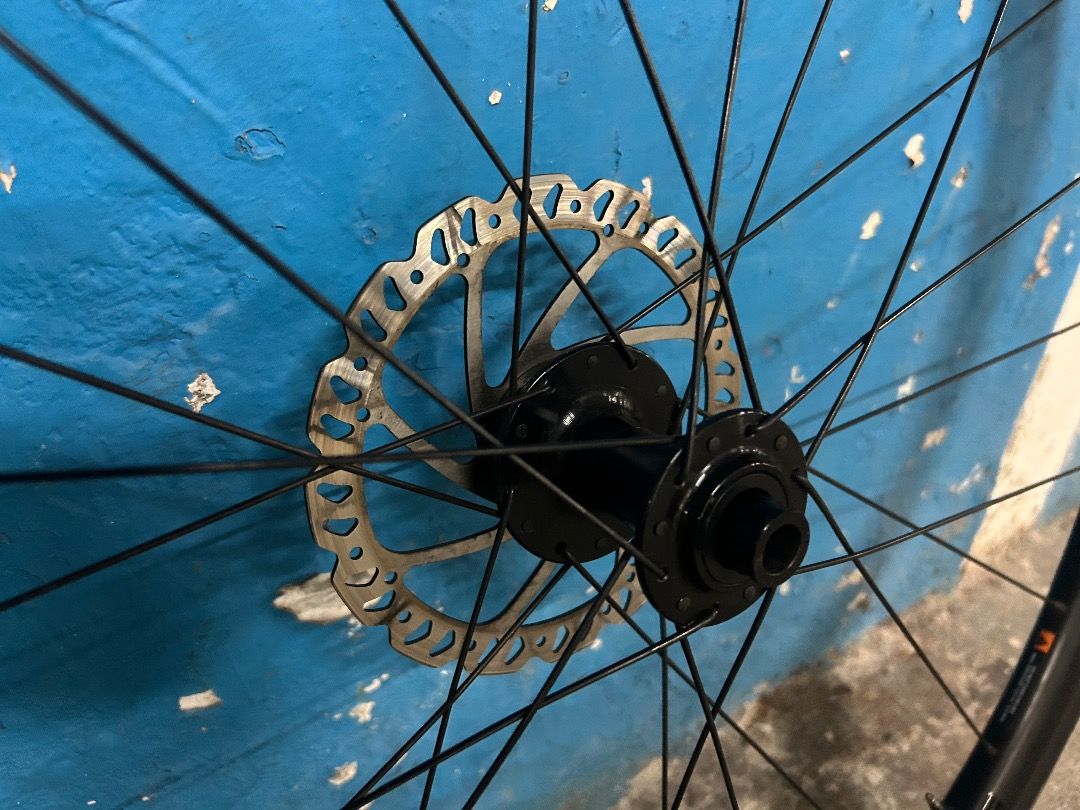 Giant P-A2 Disc wheelset 鋁合金碟煞輪組38mm框高, 運動產品, 單車及