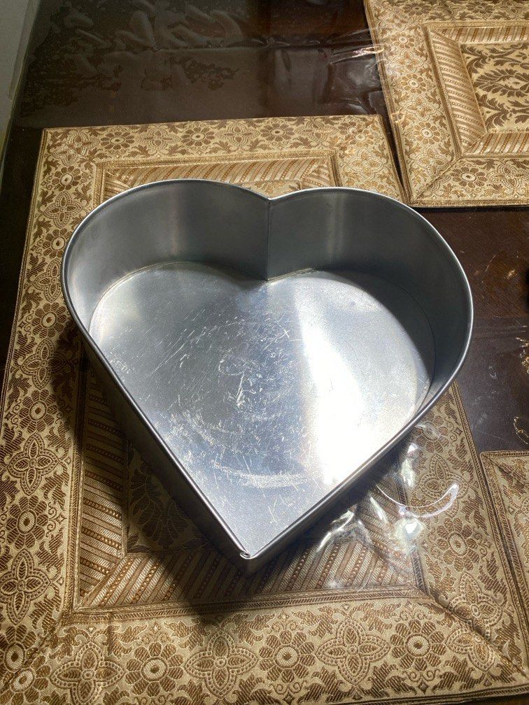 Heart shape cake Tin Furniture Home Living Kitchenware Tableware Bakeware on Carousell