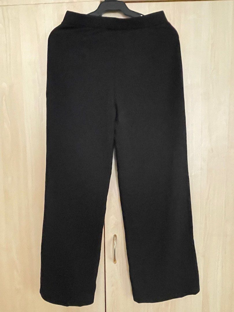 H&M Formal Slacks - Black (Category: Other Bottoms) located in Cebu City. Submitted by userper (Listing ID 1319363804, Image 3). Description: H&M Formal Slacks Black Size EU Small.