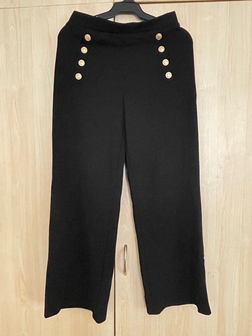 H&M Formal Slacks - Black (Category: Other Bottoms) located in Cebu City. Submitted by userper (Listing ID 1319363804, Image 1). Description: H&M Formal Slacks Black Size EU Small.