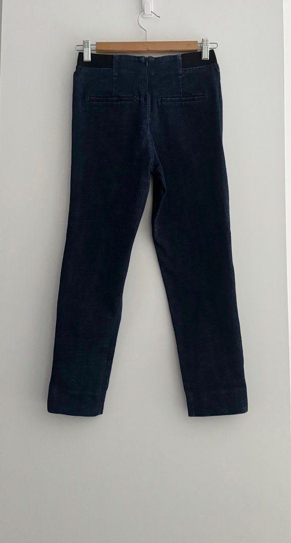 In Good Company Jap Denim Tommi Pants (Category: Other Bottoms) located in Singapore. Submitted by stitchee (Listing ID 1319415509, Image 2). Description: A capri trouser style for fuss-free pairings. It’s perfection lies in its completely seamless nature with no awkward folds nor unbecoming crease lines. These cropped trousers sit high on the waistline, are fitted with elastic band details on the side, and are completed by an invisible zip on th