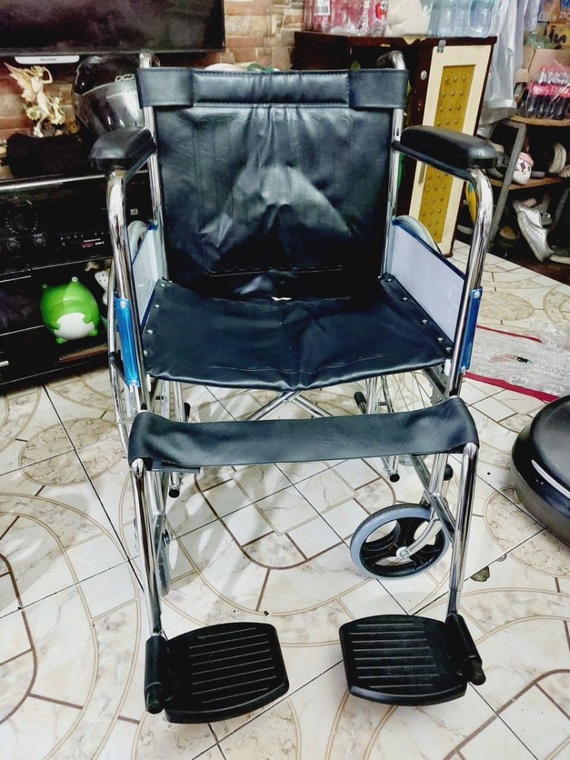 Indoplas Heavy Duty Wheelchair (Category: Wheelchairs) located in Quezon City. Submitted by cinco.plus.apparel (Listing ID 1319332736, Image 2). Description: Indoplas Heavy Duty Wheelchair ALMOST NEW! 3x to 4x use only. You can check the photos. With Box Reason for Selling : already bought a new one with smaller size PICK UP Only : Location is at Novaliches, Quezon City Mode of Payment : Cash upon pick up, GCash or Bank Transfer.