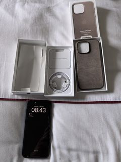(Category: ) located in . Submitted by tech_junkie_sg (Listing ID 1319327804, Image 1). Description: .