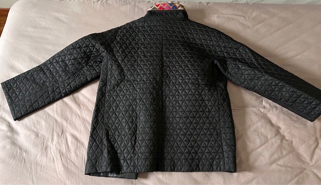Jacket (Category: Coats, Jackets and Outerwear) located in Singapore. Submitted by lcheng123 (Listing ID 1319358582, Image 3). Description: Stylish, branded cotton jacket with multi color design trimming. Very rare find. Suitable for Autumn / Spring season. Worn only once - impulse buying. .