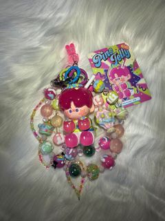 (Category: ) located in . Submitted by shopper_holics (Listing ID 1319411990, Image 1). Description: .