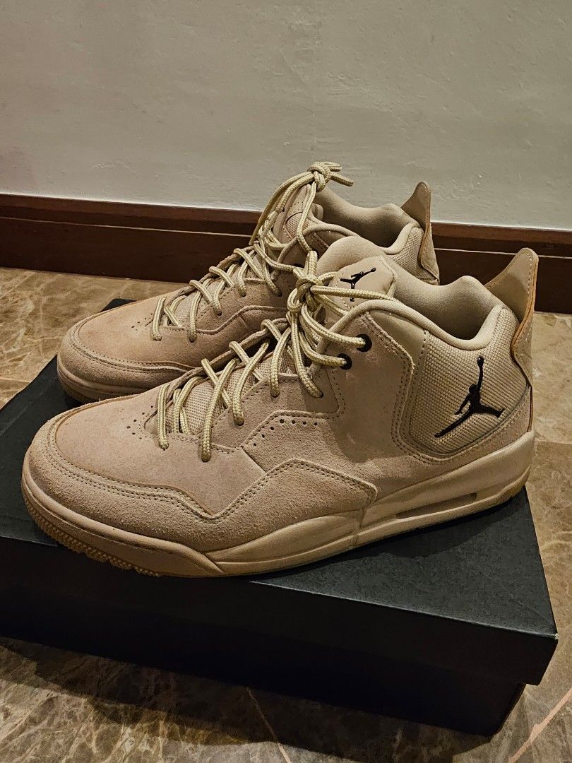 Jordan courtside 23 beige hot sale
