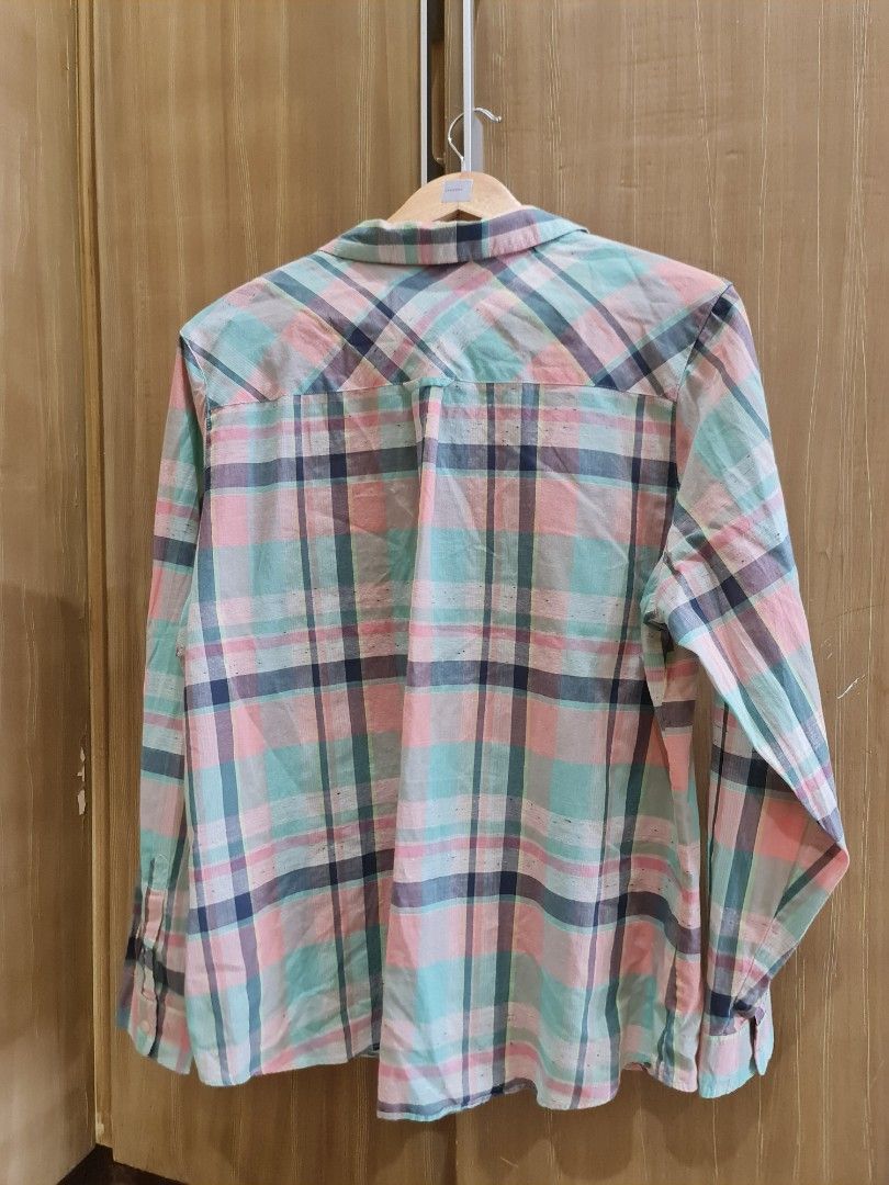 M Marks&Spencer Plad Blouse (Category: Longsleeves) located in Quezon City. Submitted by fp332 (Listing ID 1319515196, Image 3). Description: lightly used. Decluttering.
